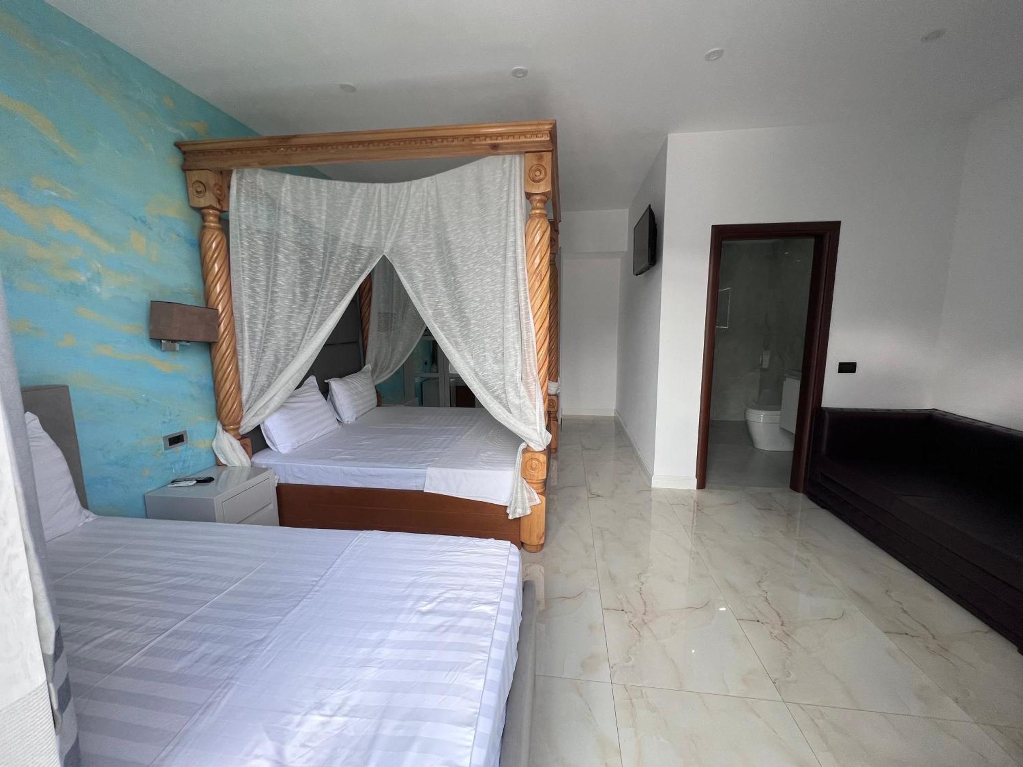 Hotel Victoria 4*